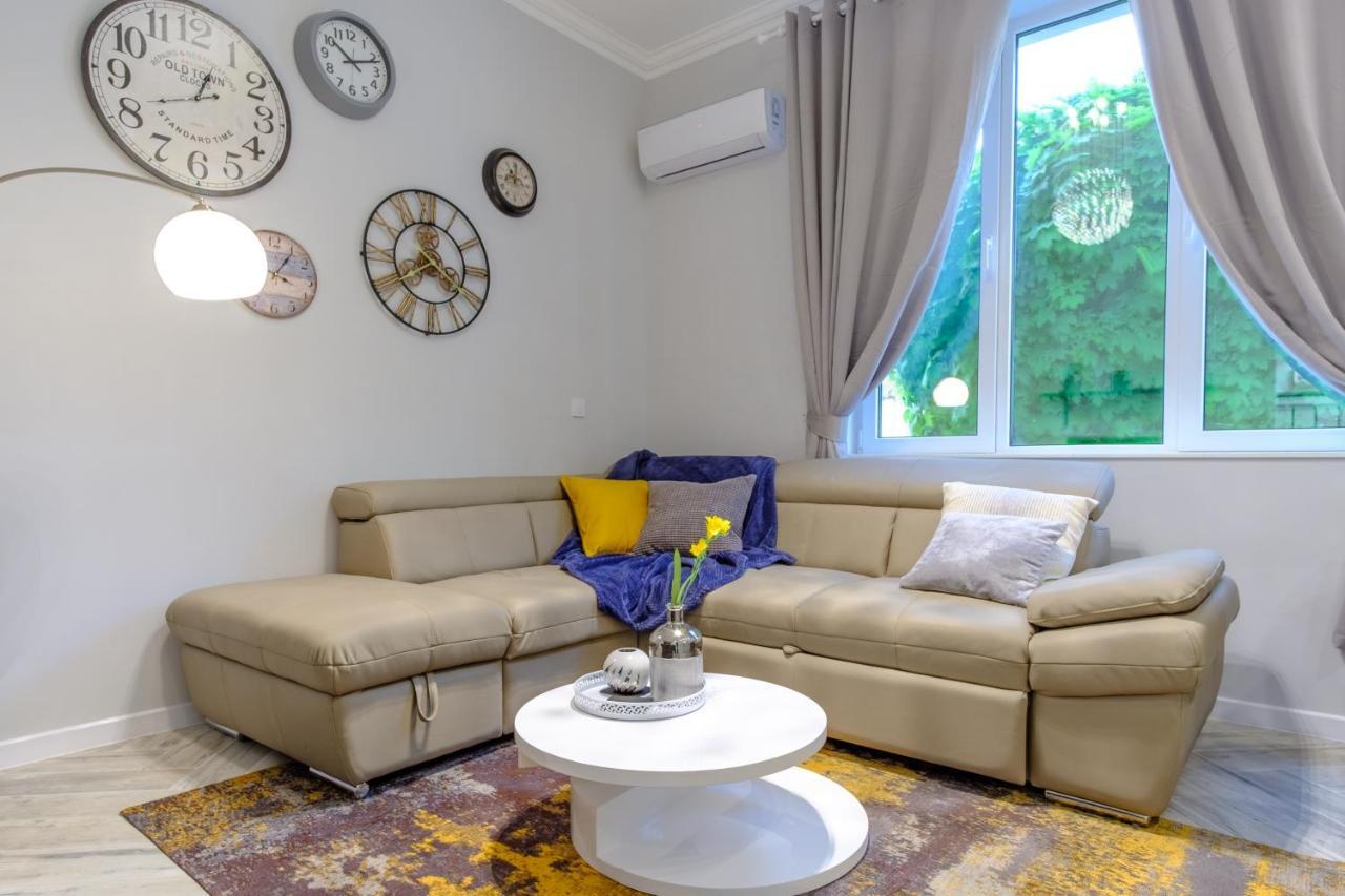 The Olive Green House Burgas Exterior foto
